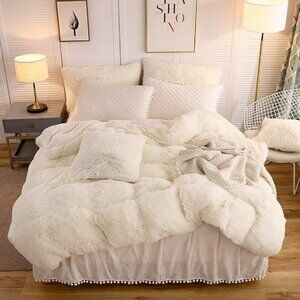 Plush Shaggy Duvet Cover (Full/Queen, Light Beige)